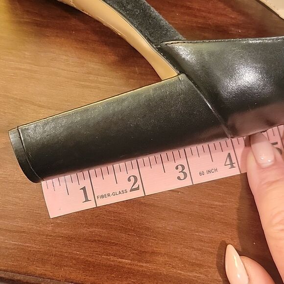 Rachel Zoe Black Suede Heels Sz 9 - Picture 6 of 9